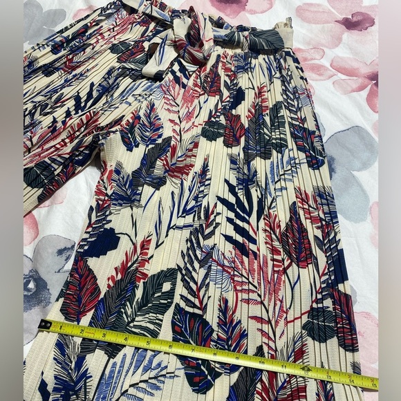 Alice Blue Pleated Wide Leg Tropical Novelty Flowy Belted Pants Size Medium - Picture 8 of 10